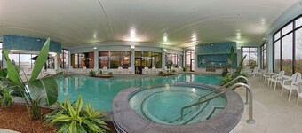 Holiday Inn Express and Suites Indianapolis W- Airport Area by IHG