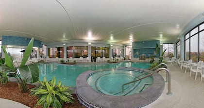 Holiday Inn Express and Suites Indianapolis W- Airport Area by IHG