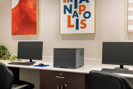 Holiday Inn Express and Suites Indianapolis W Airport Area, an IHG Hotel - Image 16