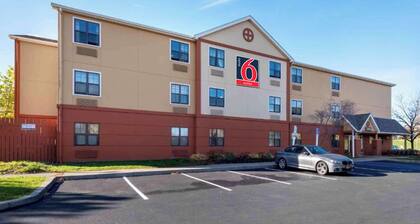 Studio 6 Corporate Extended Stay Rochester Henrietta NY