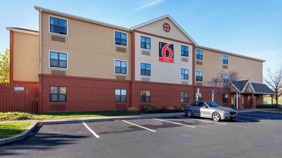 Studio 6 Corporate Extended Stay Rochester Henrietta NY