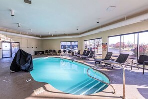 Piscine couverte, piscine extérieure