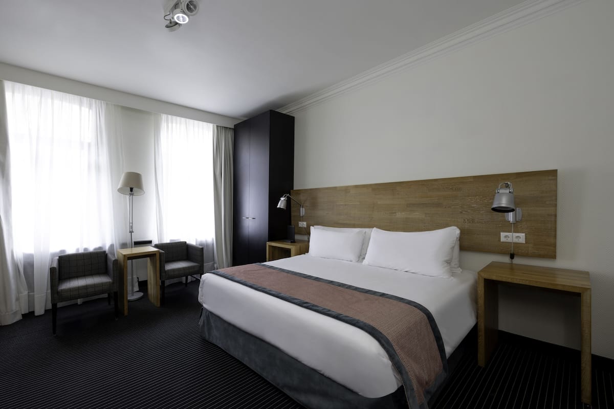 1 habitación, ropa de cama de alta calidad y minibar