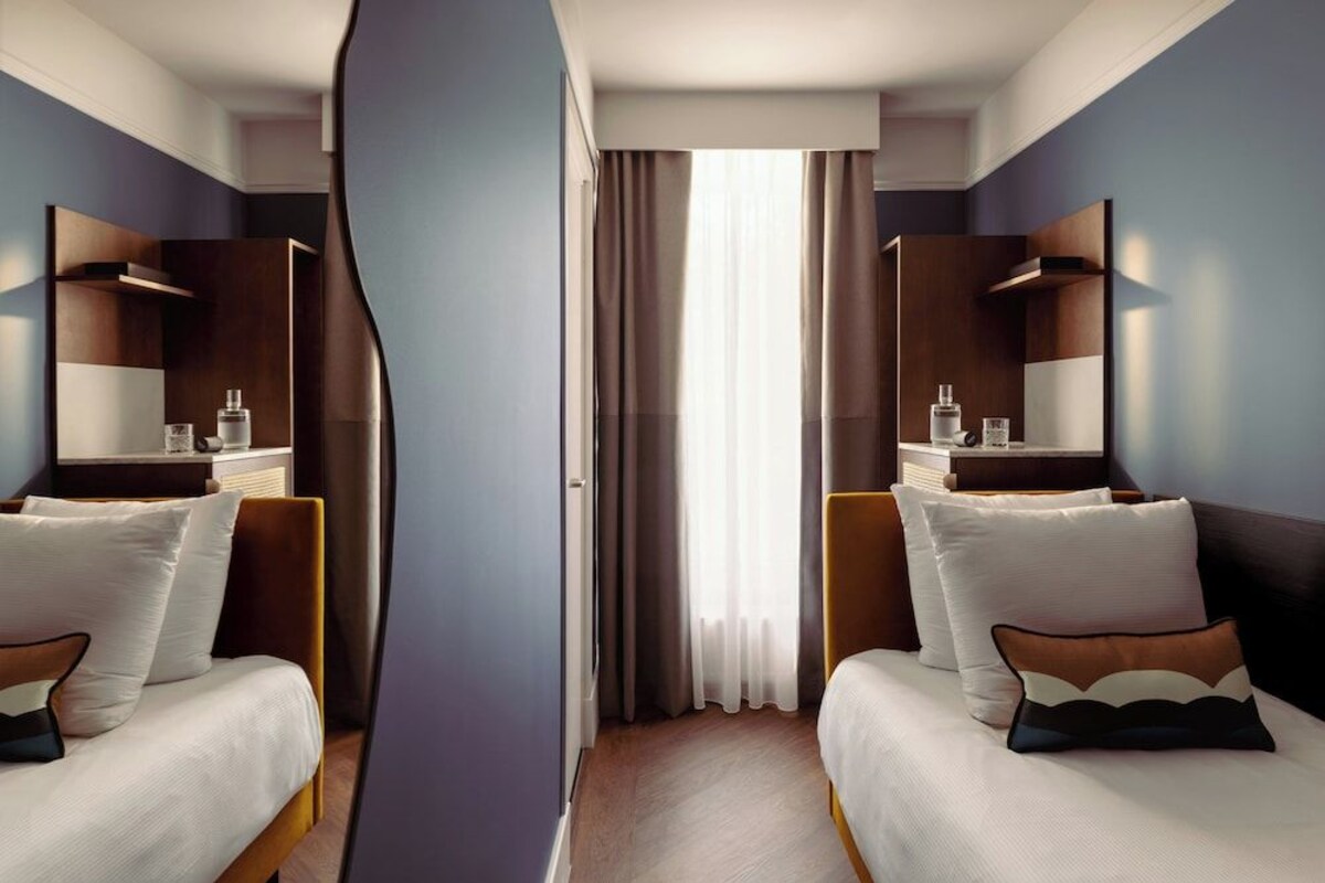 Comfort Room, 1 Twin Bed