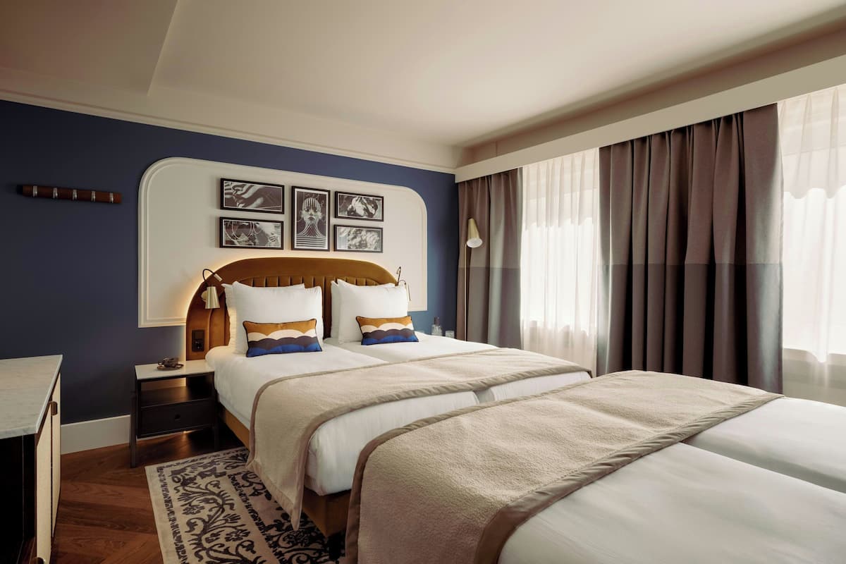 Comfort Room (4 Single Beds) | Hypo-allergenic bedding, in-room safe, desk, blackout drapes