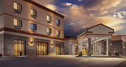 Roosevelt Grand Dakota, SureStay Collection by Best Western