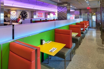 Restaurant on-premise at The New Yorker A Wyndham Hotel