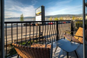 Signature Two Bedroom Lakefront Suite | View from room
