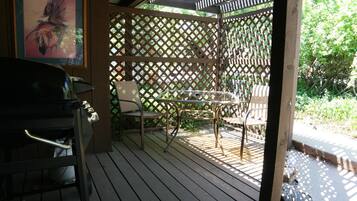 Classic Suite (#18) | Terrace/patio