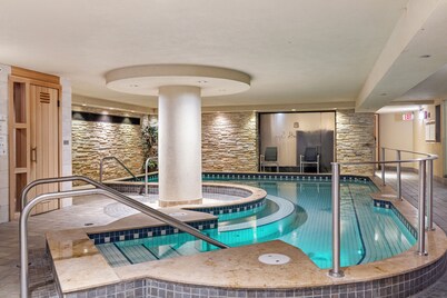 Banff Caribou Lodge and Spa