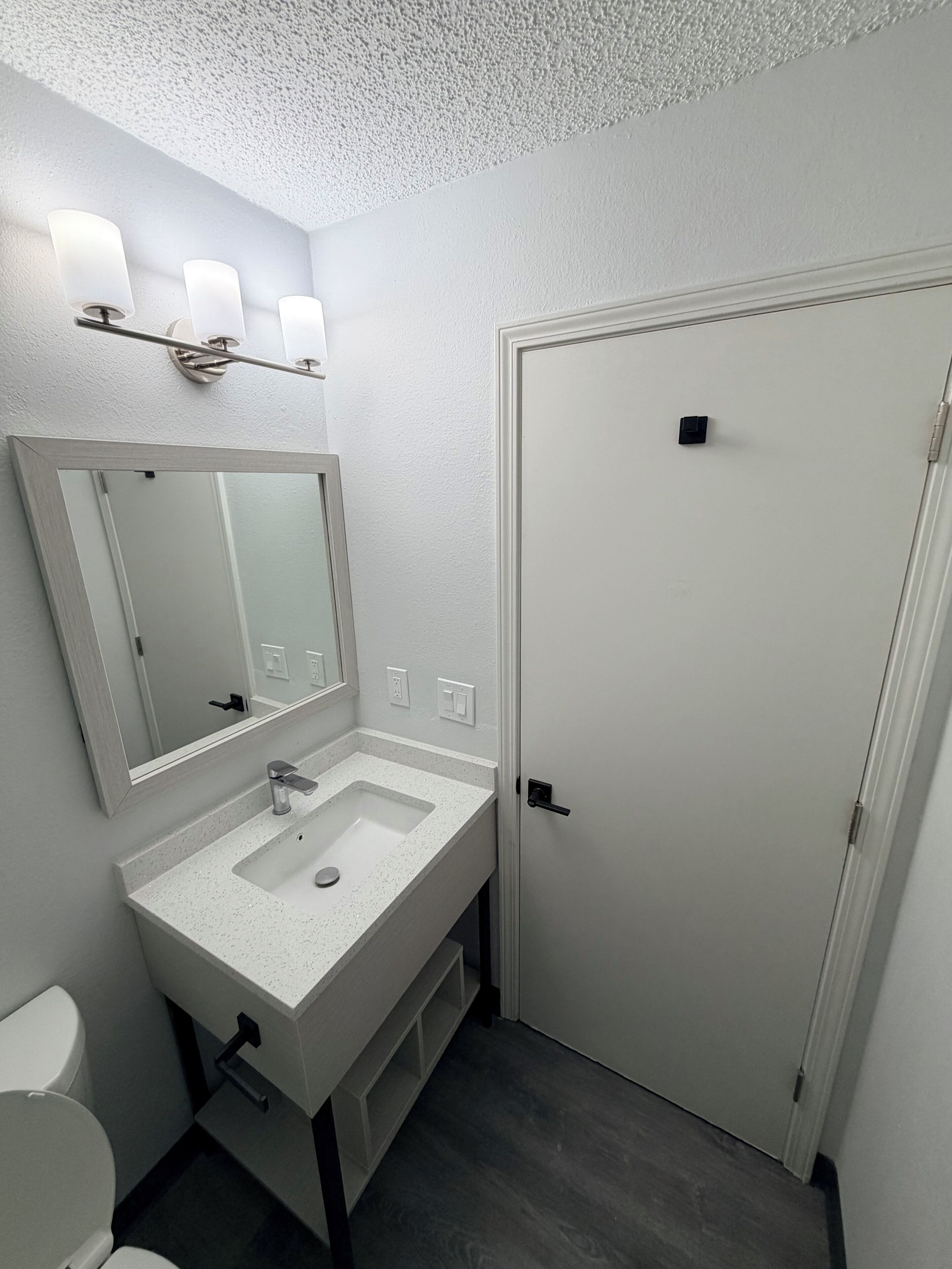 Photo - MainStay Suites Indianapolis Northwest - College Park