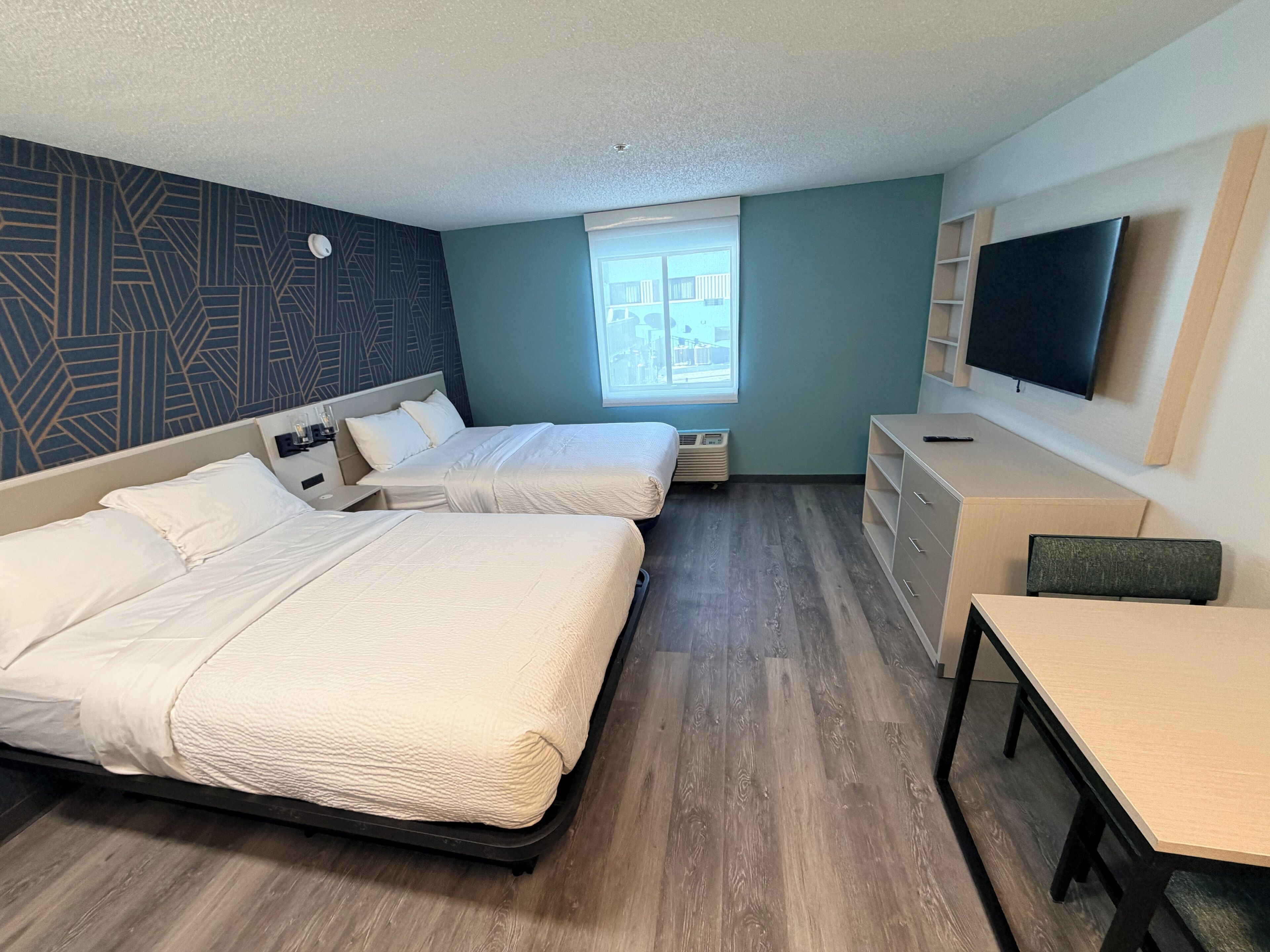 Photo - MainStay Suites Indianapolis Northwest - College Park