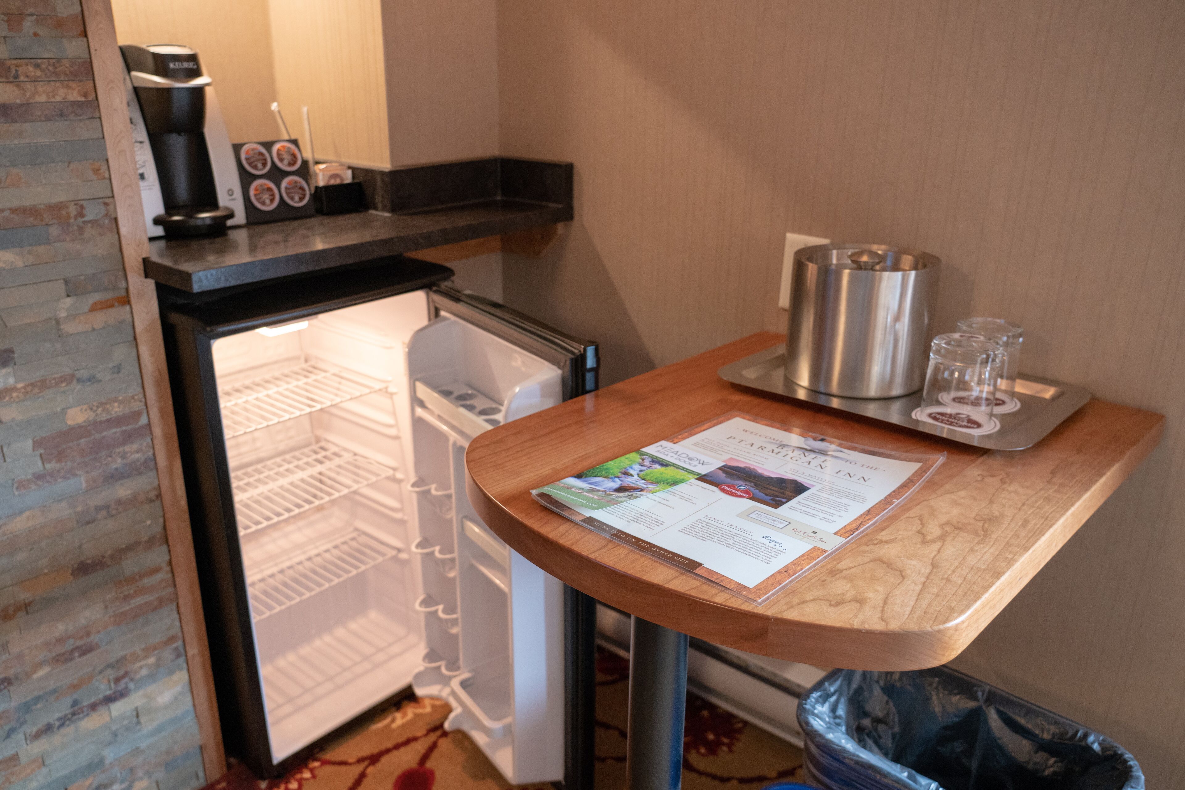 mountain view king suite | room amenity