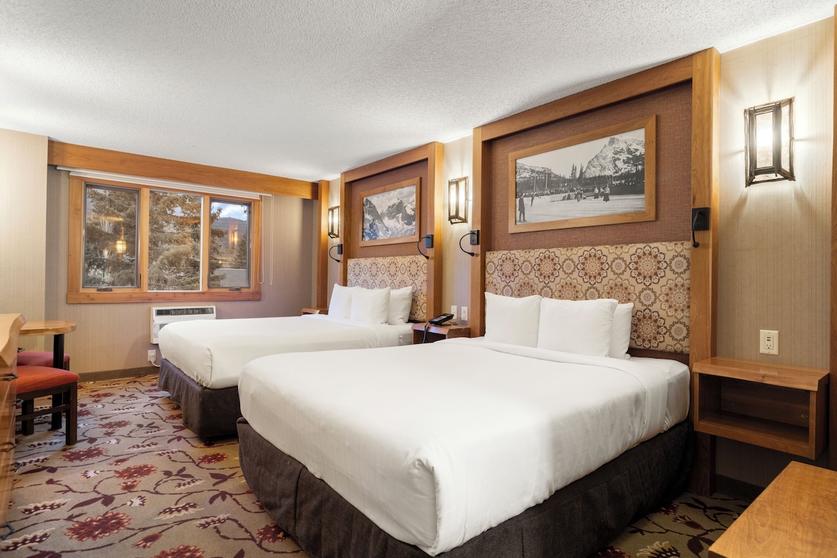 Superior Room 1 King | Literie de qualité, coffre-fort, bureau, rideaux d’obscurcissement