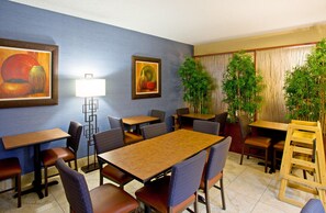 Free daily buffet breakfast  - Holiday Inn Express Scottsdale North by IHG (Paradise Valley)