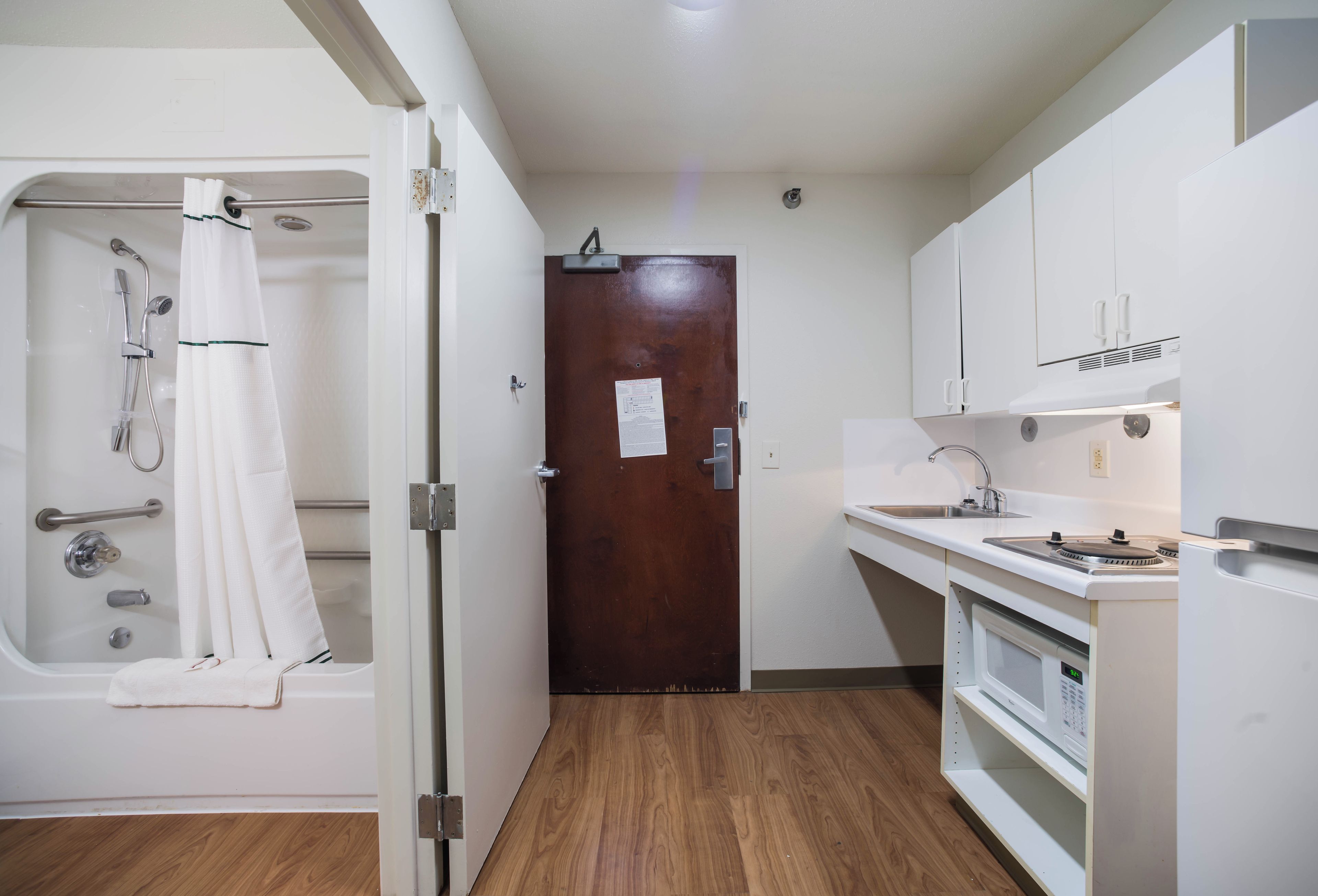 Studio, 1 Queen Bed, Accessible, Non Smoking