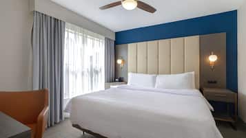 高級寢具、遮光布/窗簾、熨斗/熨衣板、免費有線上網