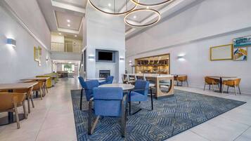 Dagelijks uitgebreid ontbijt inbegrepen