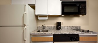 MainStay Suites Omaha Old Mill