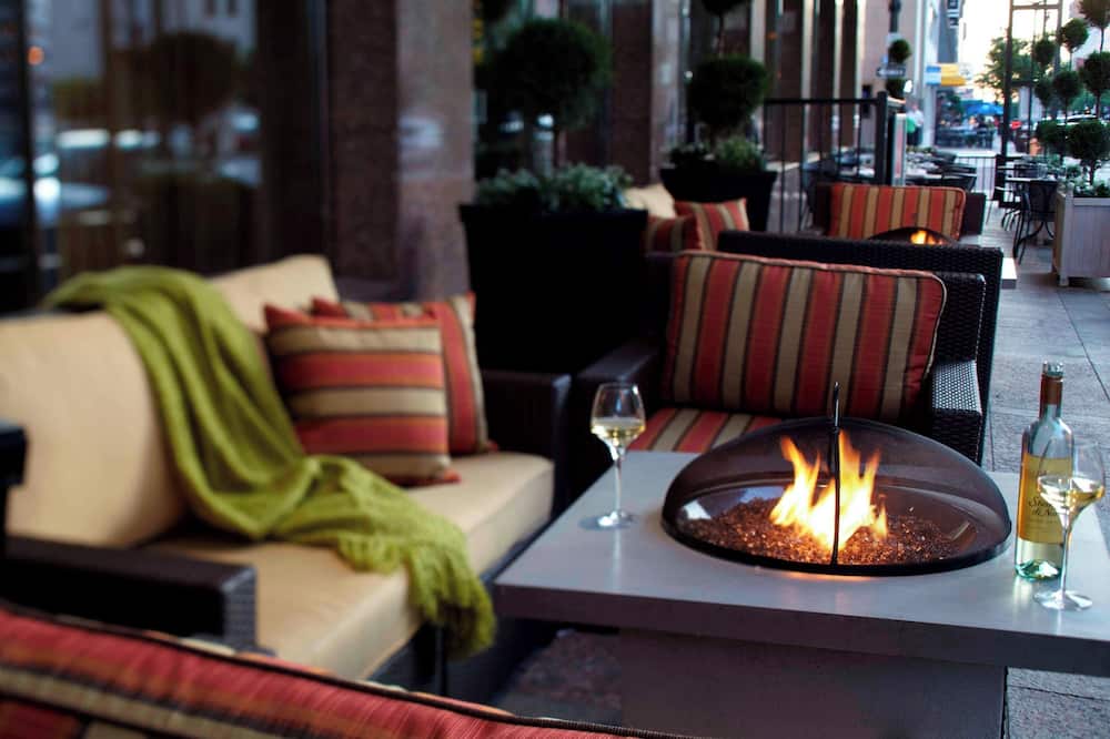 Renaissance Columbus Downtown Hotel