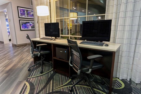 La Quinta Inn Suites by Wyndham Phoenix Scottsdale - Image 14