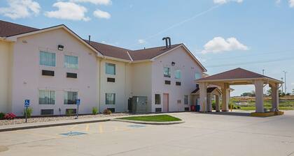 Motel 6 Omaha - IAT West