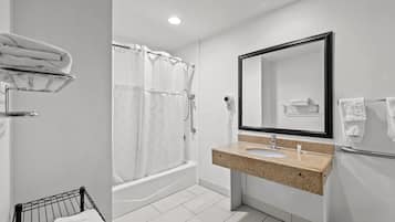 Room, 1 King Bed, Accessible, Non Smoking | Bathroom | Combined shower/tub, free toiletries, hair dryer, towels