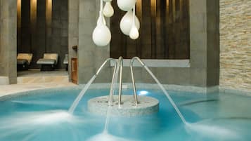 Tina de hidromasaje interior