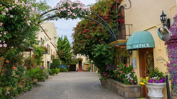 Entrée de l’hébergement