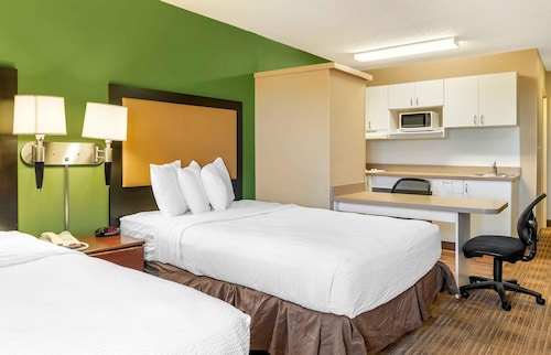 Extended Stay America Suites Toledo Holland