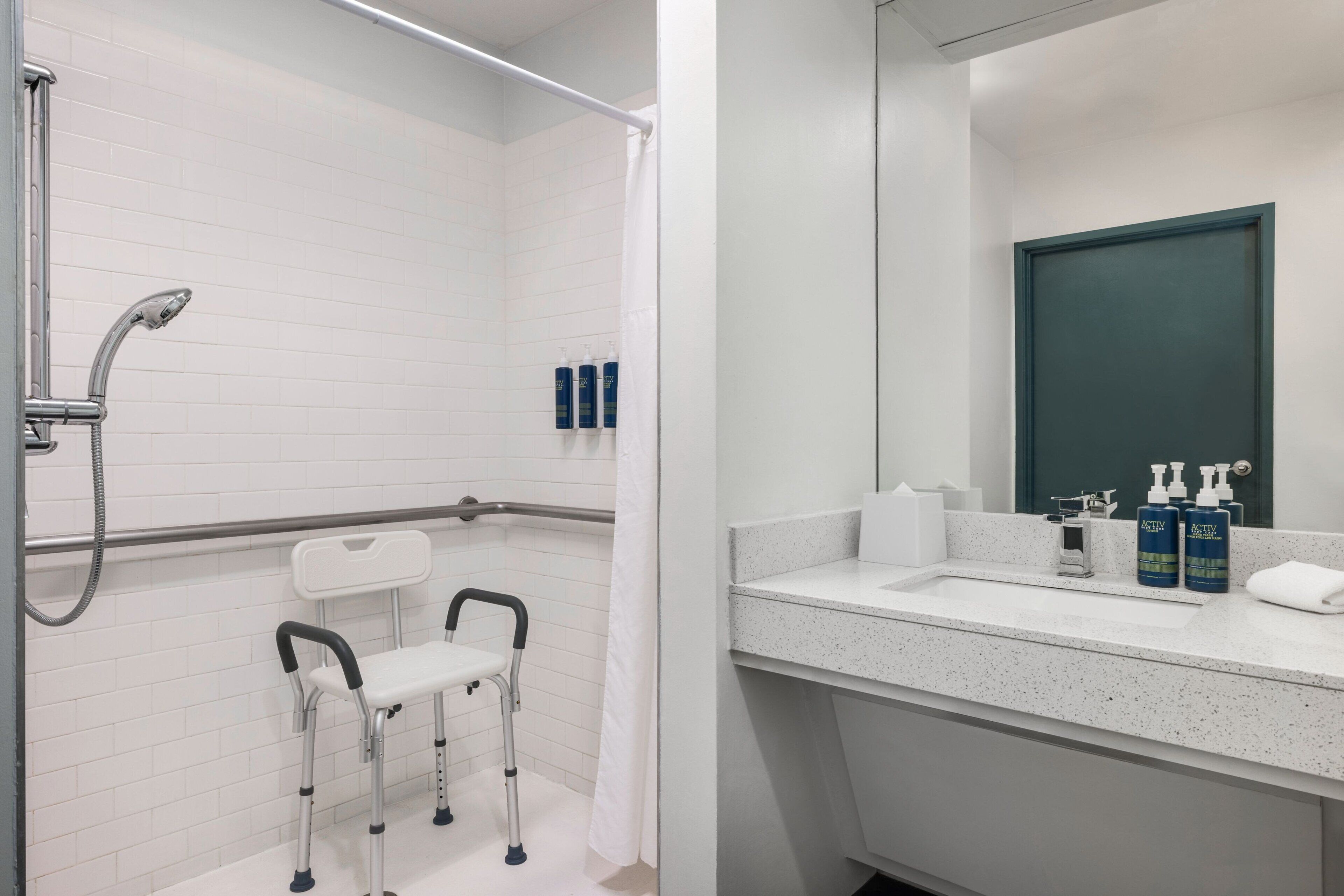 shower, free toiletries, hair dryer, towels