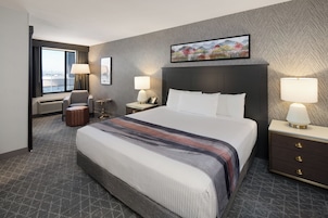 Deluxe Room, 1 King Bed, Non Smoking