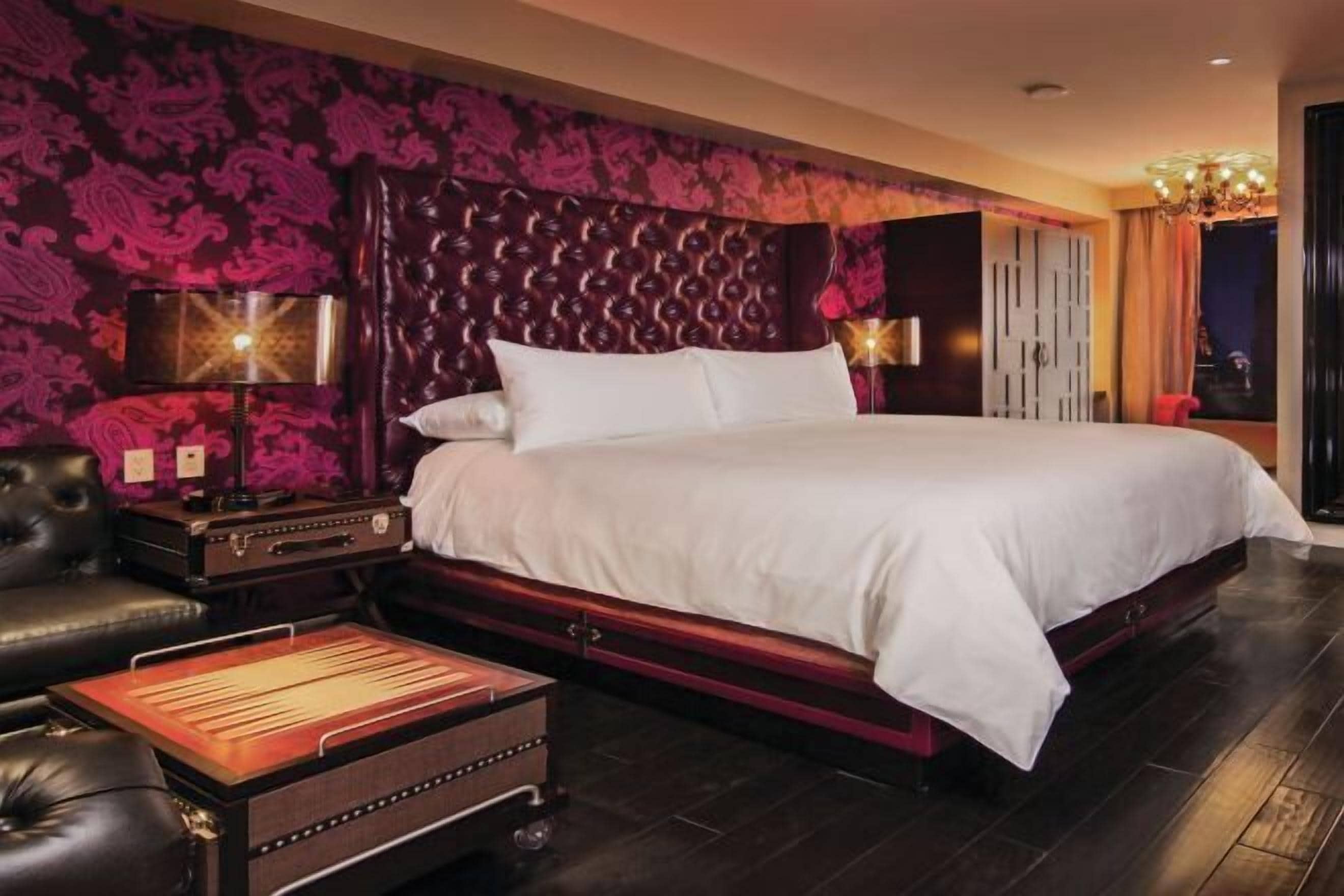 Premium bedding, pillowtop beds, minibar, in-room safe