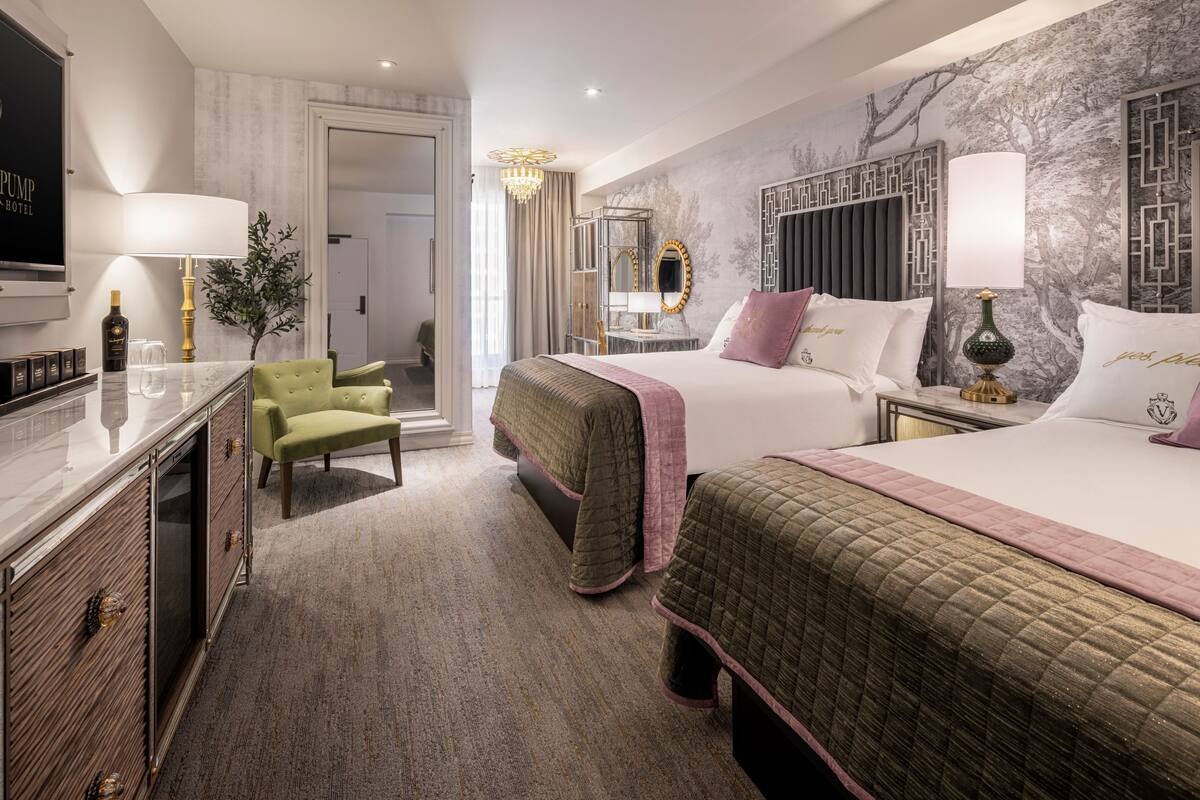 Premium bedding, pillow-top beds, minibar, in-room safe