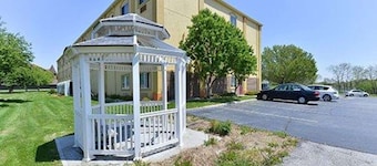 Comfort Suites Omaha Northwest