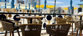 The STRAT Hotel, Casino & Tower