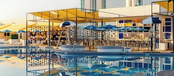The STRAT Hotel, Casino & Tower