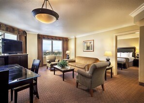 Classic Grand Suite | Premium bedding, desk, blackout drapes, free WiFi