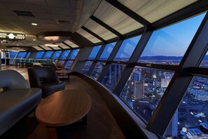 Vue sur la ville depuis l’hébergement 