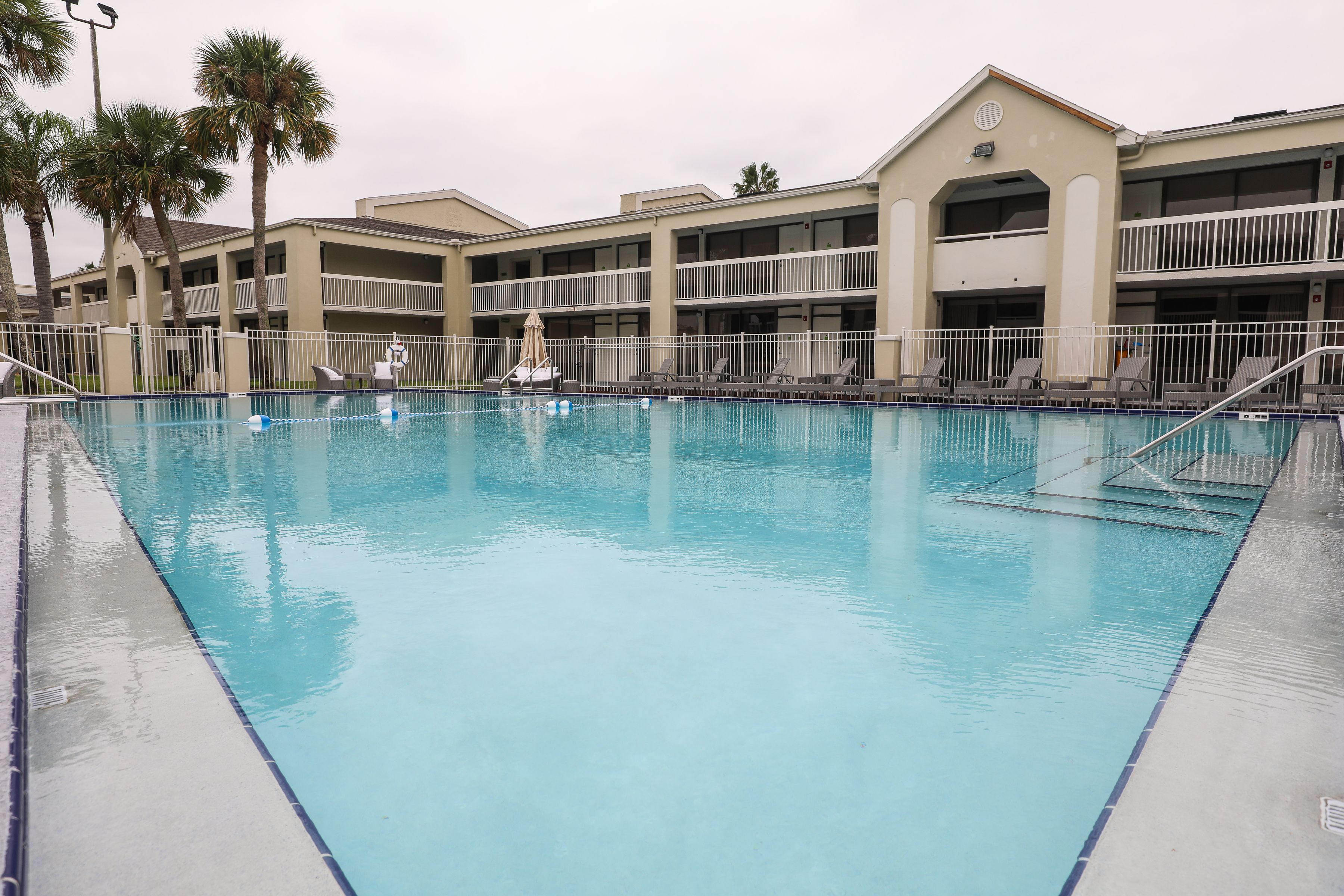 outdoor pool, pool loungers