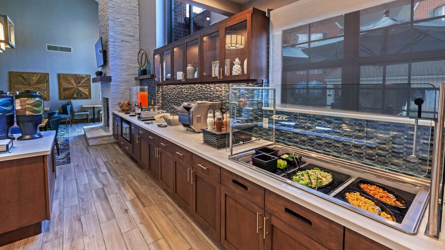 Homewood Suites by Hilton Greensboro