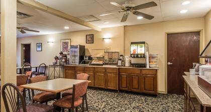 Rodeway Inn & Suites East/I-44