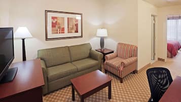 1 bedroom, premium bedding, desk, iron/ironing board
