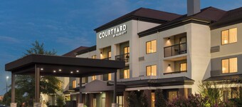 Courtyard by Marriott Tulsa Central