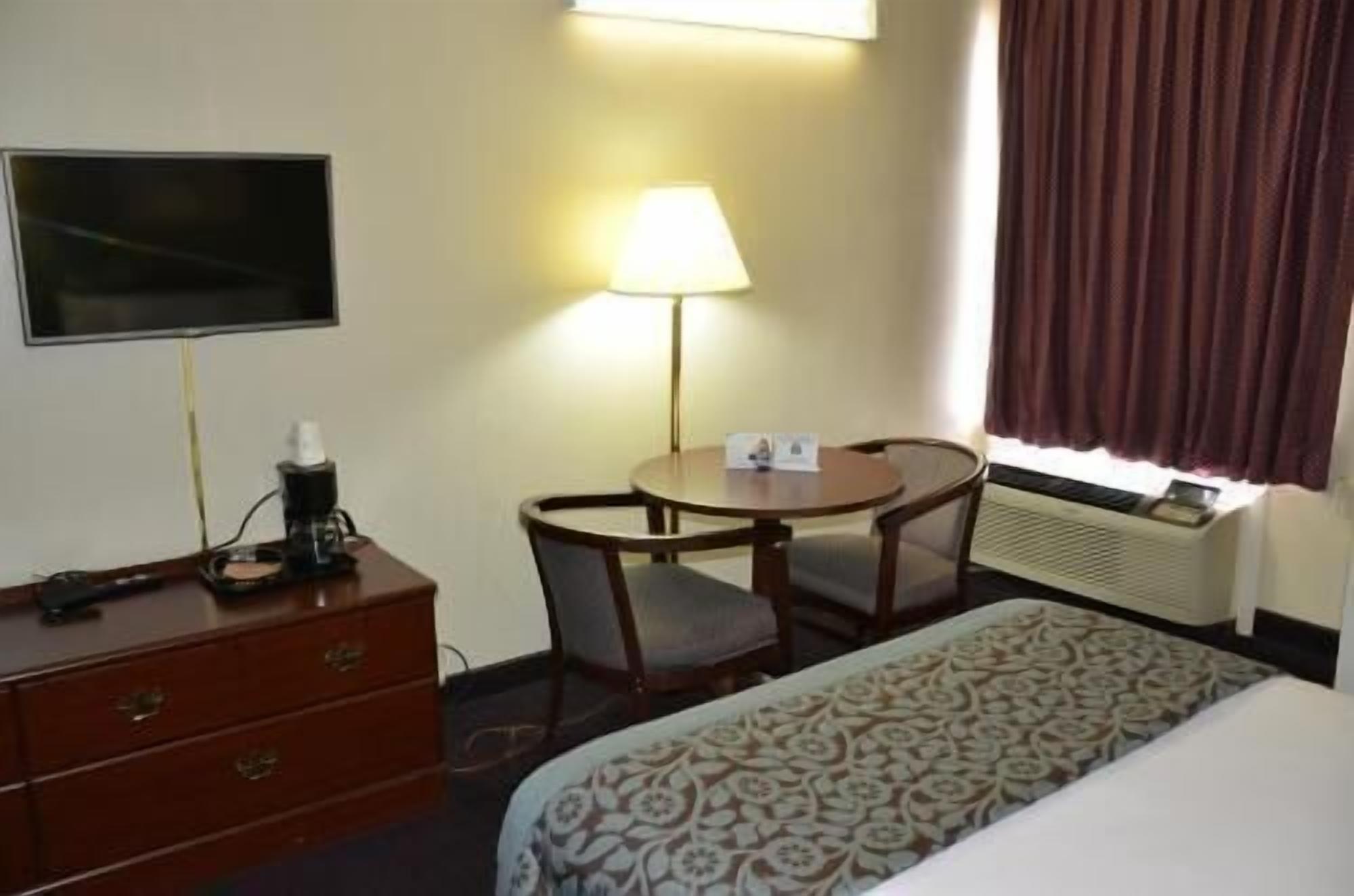 In-room safe, desk, laptop workspace, iron/ironing board