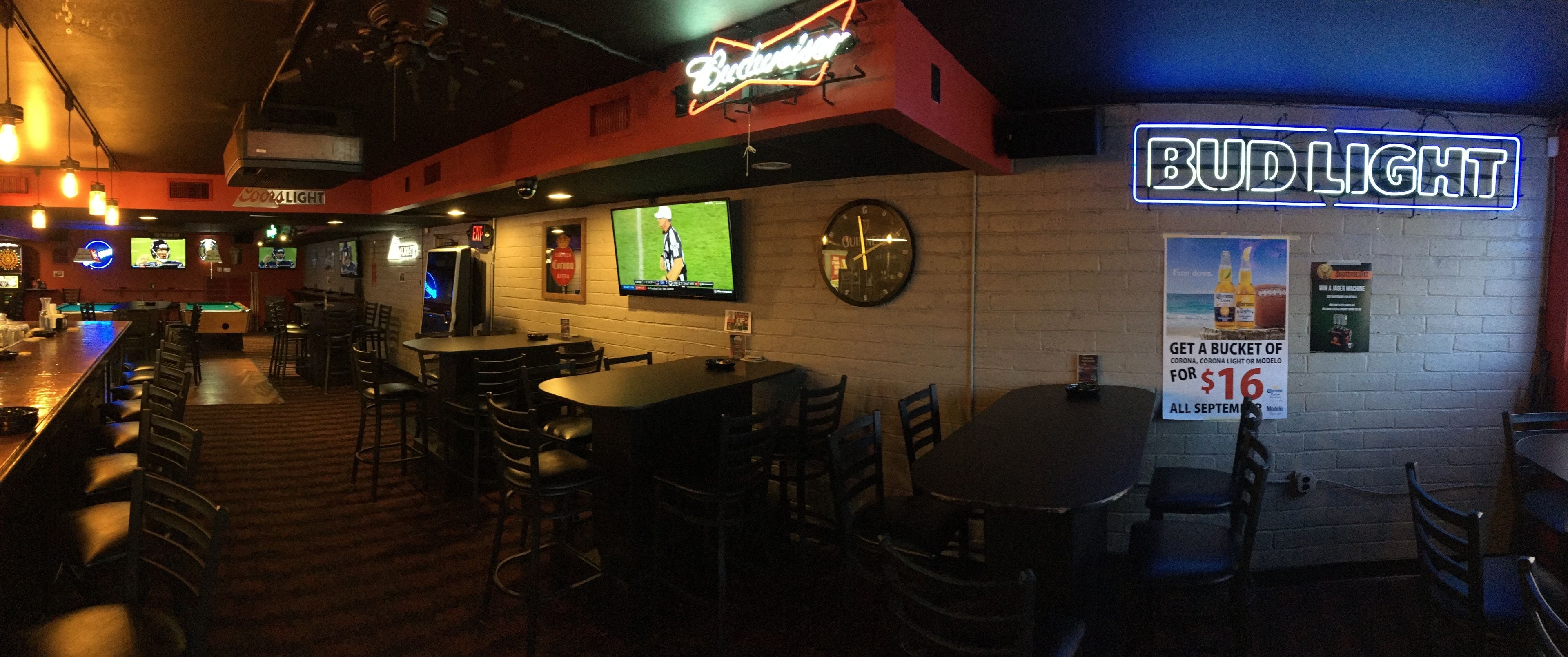 Photo - Days Inn by Wyndham Southern Hills/ORU