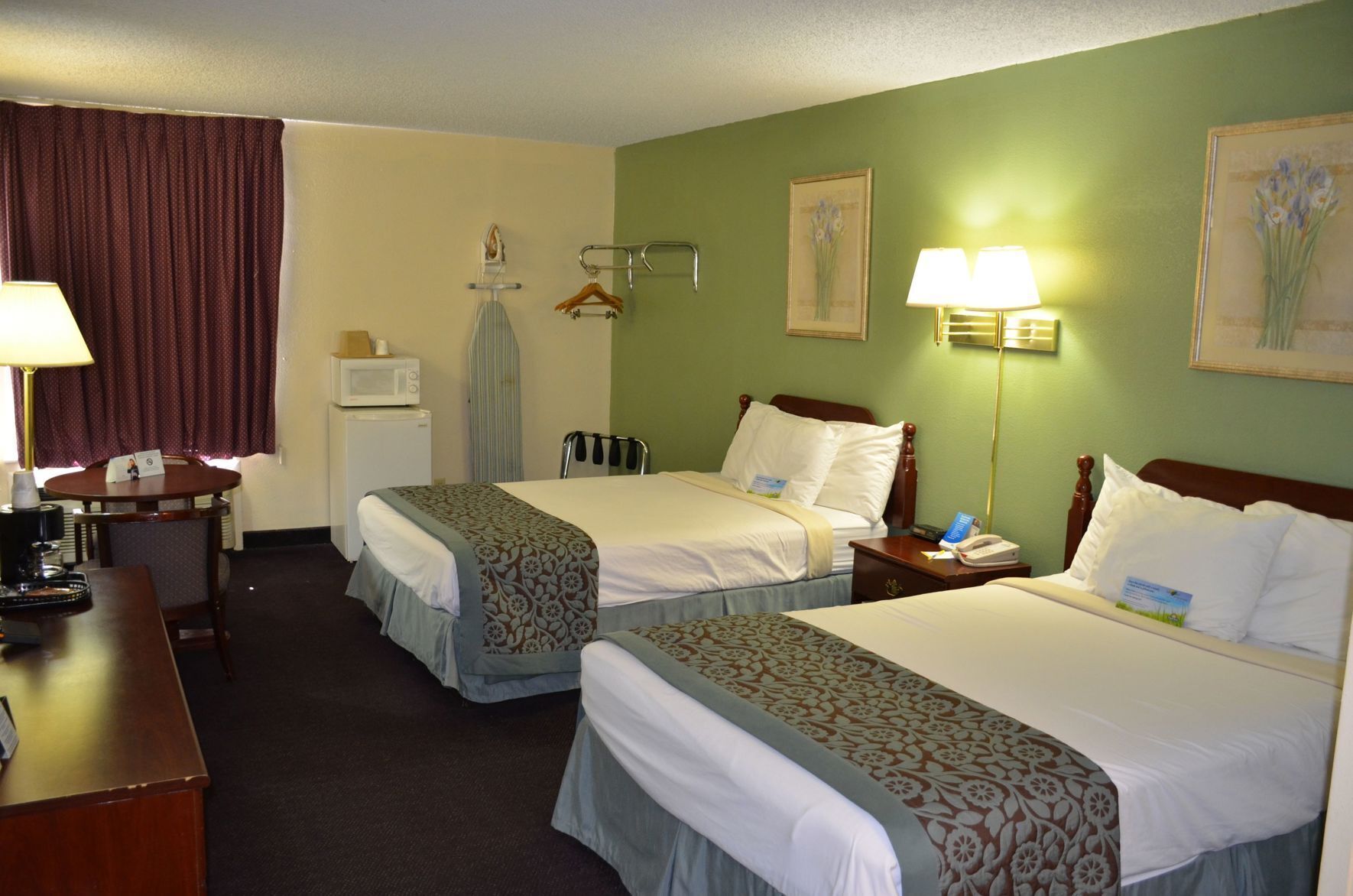 In-room safe, desk, laptop workspace, iron/ironing board