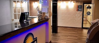 Days Inn by Wyndham Southern Hills/ORU