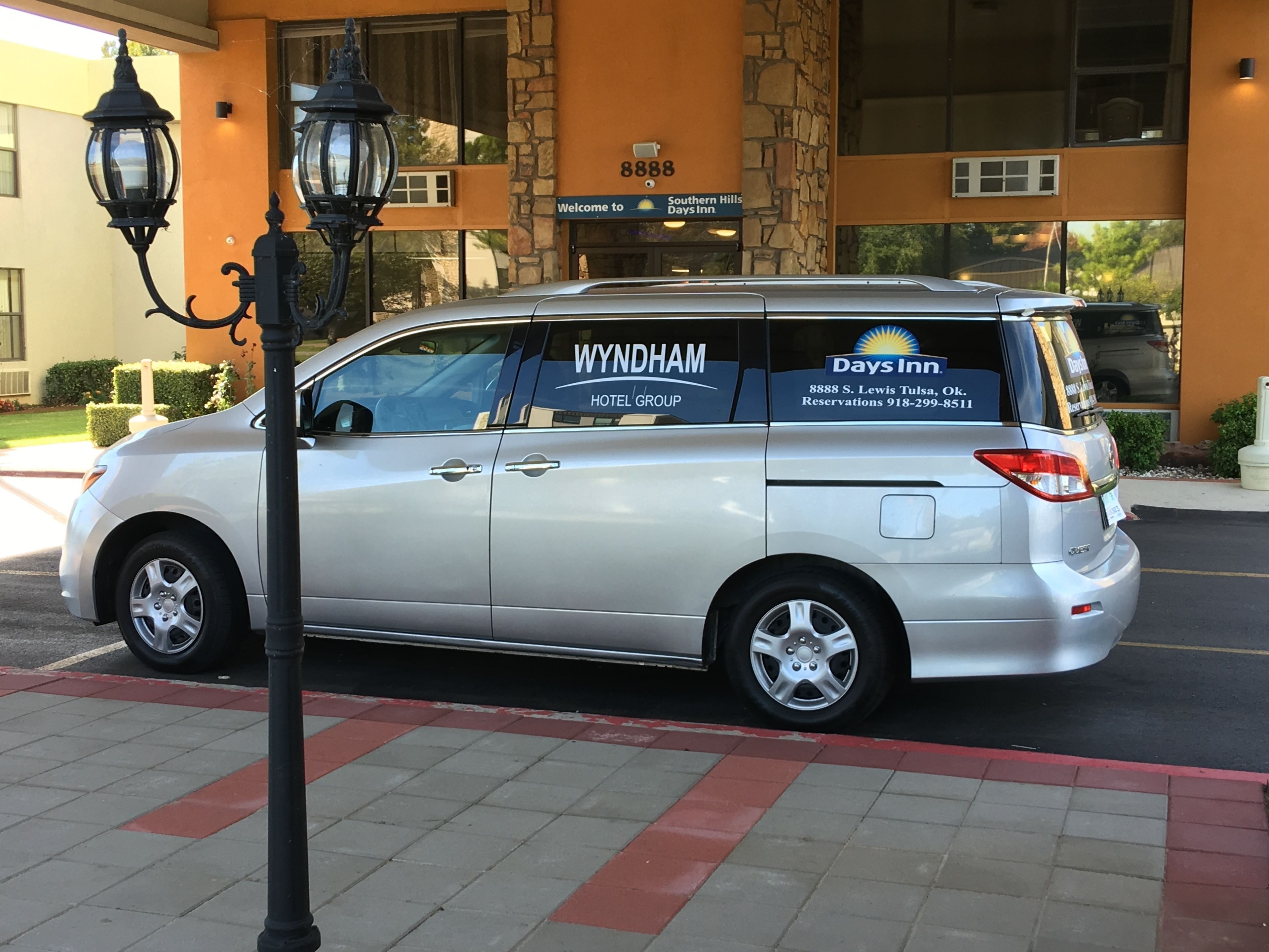 Photo - Days Inn by Wyndham Southern Hills/ORU