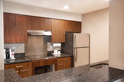 Hampton Inn & Suites Seattle-Downtown